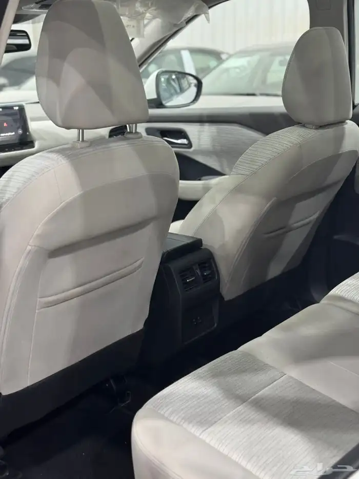 نيسان إكس تريل 2024 SV بلس - عداد 15 الف كيلو 7