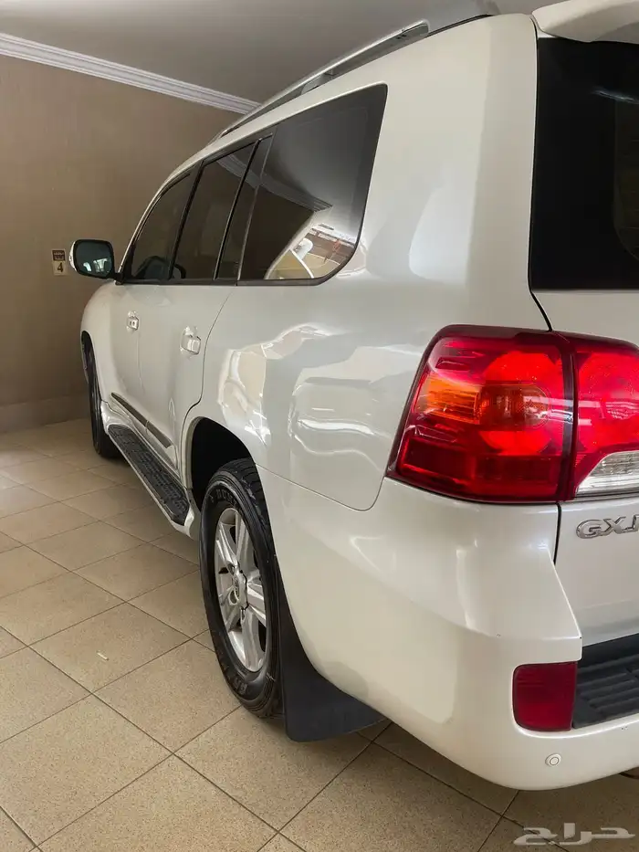 لاندكروزر GXR ماشيه 600 على السوم 5
