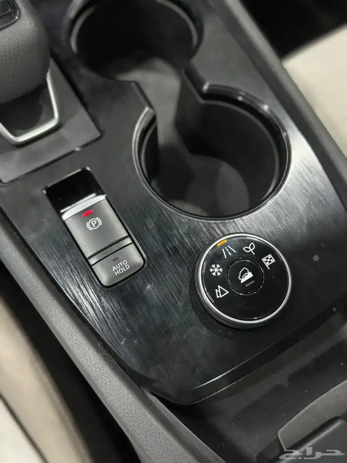 نيسان إكس تريل 2024 SV بلس - عداد 15 الف كيلو 17