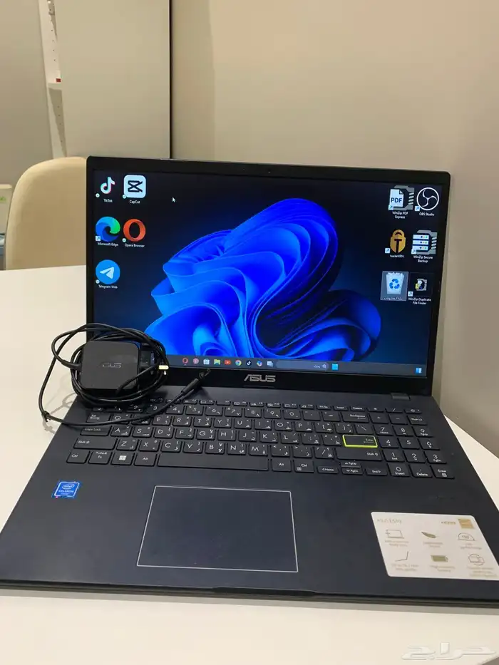 لابتوب من شركة ASUS 4