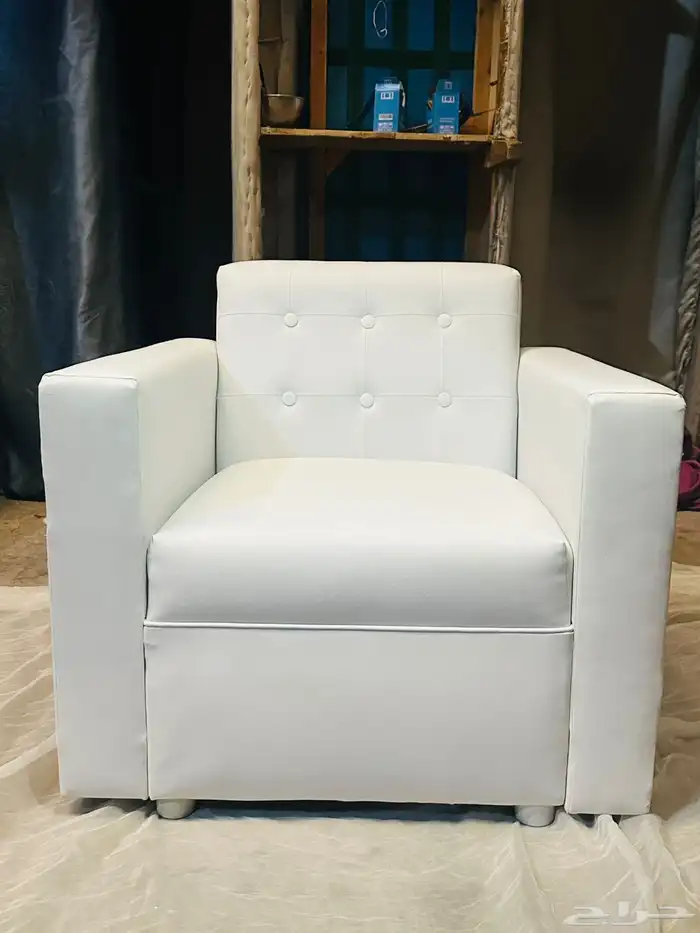 للإيجار كراسي طاولات تقديم ب اقل سعر ان شاءالله 8