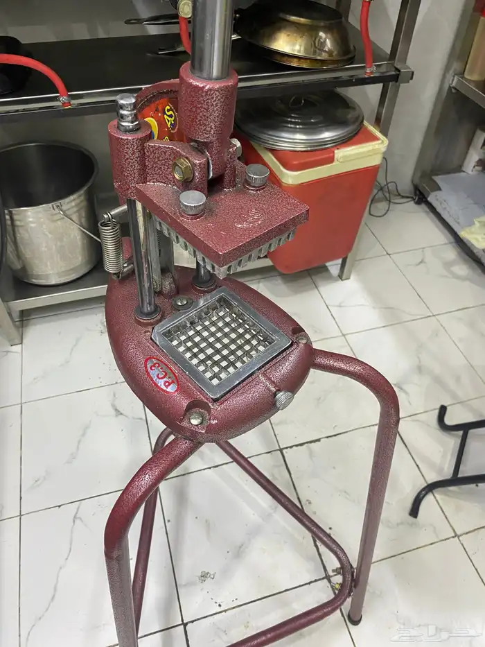 للبيع اغراض كافتريا بالكامل 11