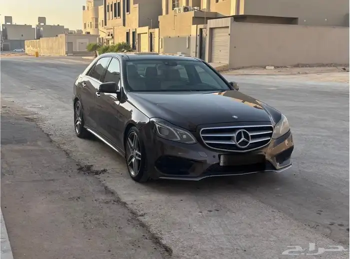 مرسيدس E300 موديل 2016 ستة سلندر 7