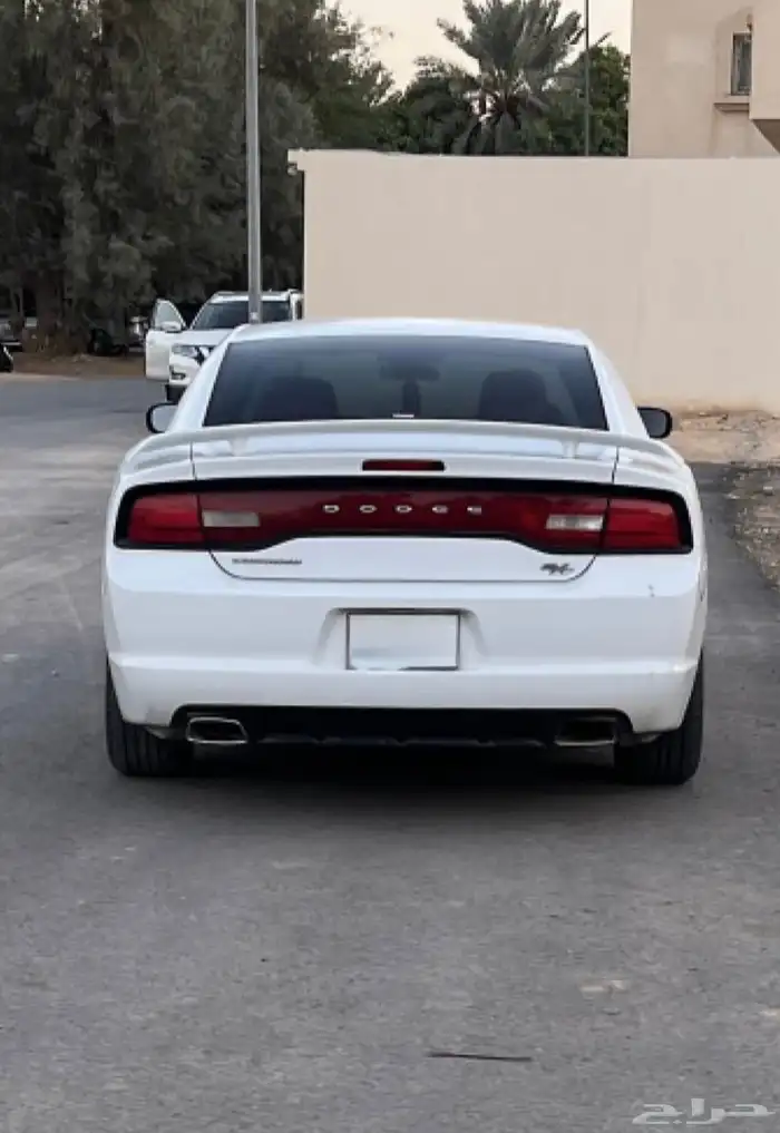 دودج تشارجر 2014   6 سلندر 3