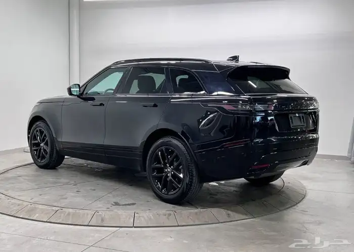 2025 Range Rover Velar 2