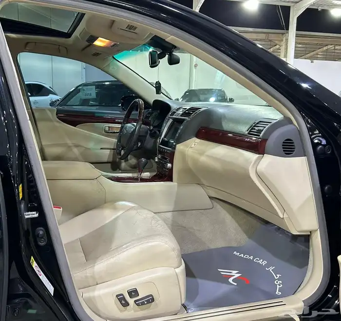 لكزس - LS460 L - 2011 - ( بحاله ممتازه ) 6