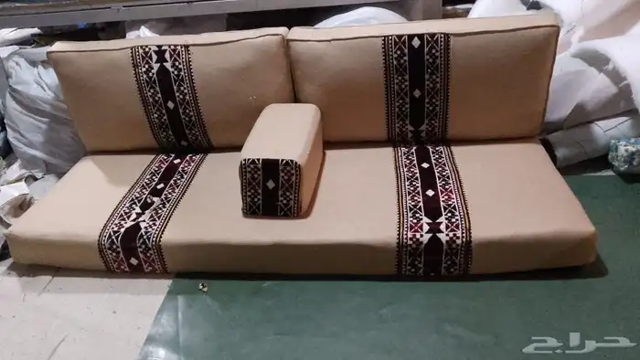 جلسات خارجي استراحات حوش طقم سبع انفار 12