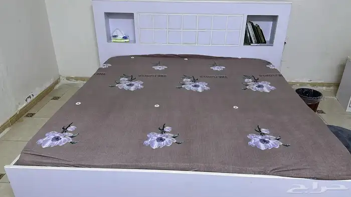 سرير ودولاب للبيع 0