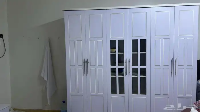 سرير ودولاب للبيع 1