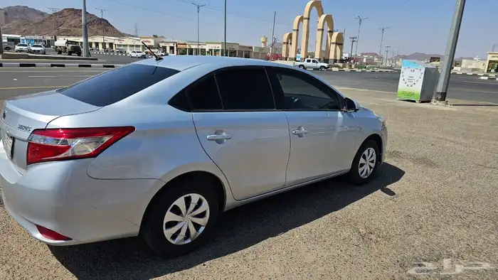 تويوتا يارس 4