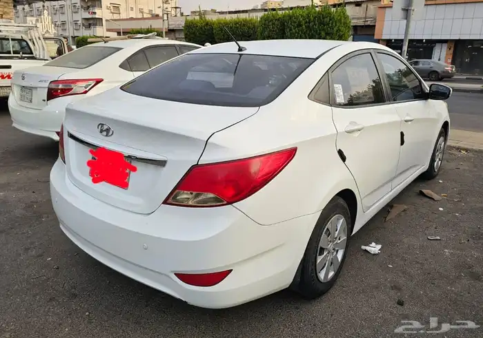 هيونداي اكسنت 1