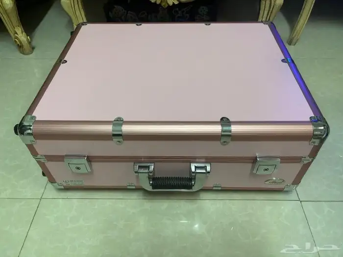 شنطة مكياج 2