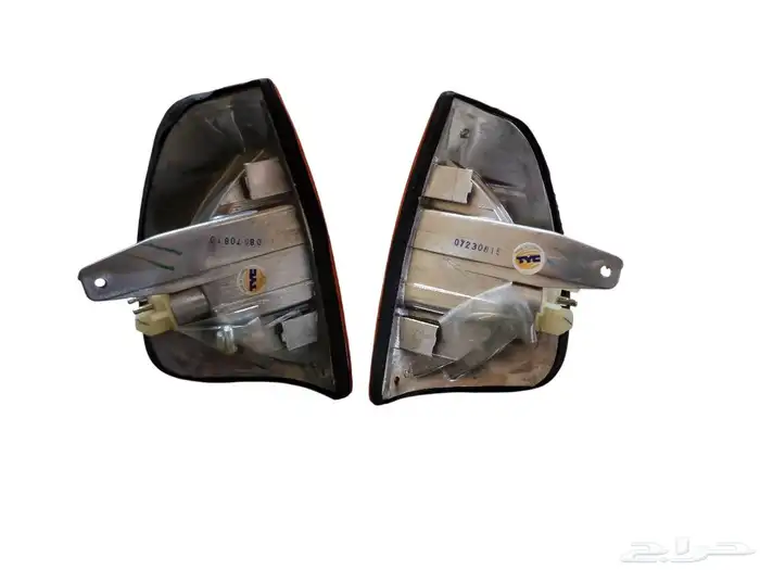 قطع غيار مرسيدس W123 1