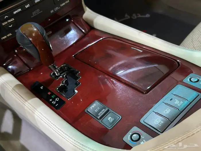 لكزس - LS460 L - 2011 - ( بحاله ممتازه ) 12