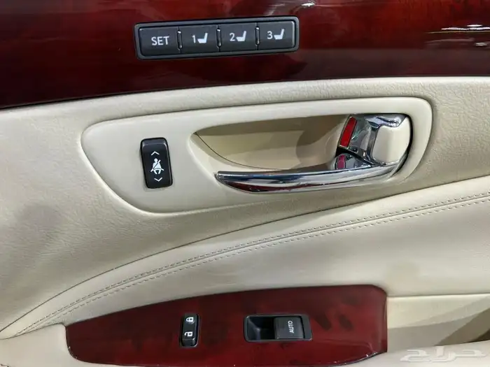 لكزس - LS460 L - 2011 - ( بحاله ممتازه ) 15