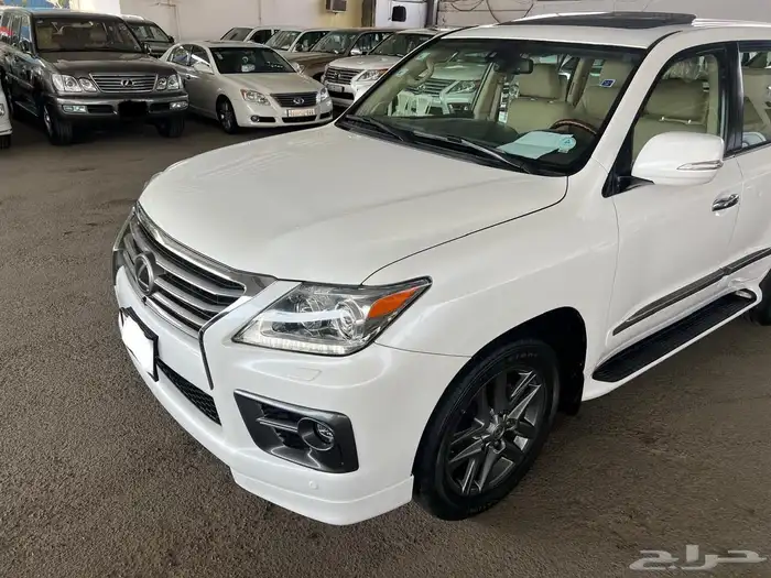 سعودي وكالة 2014.. Lexus 1