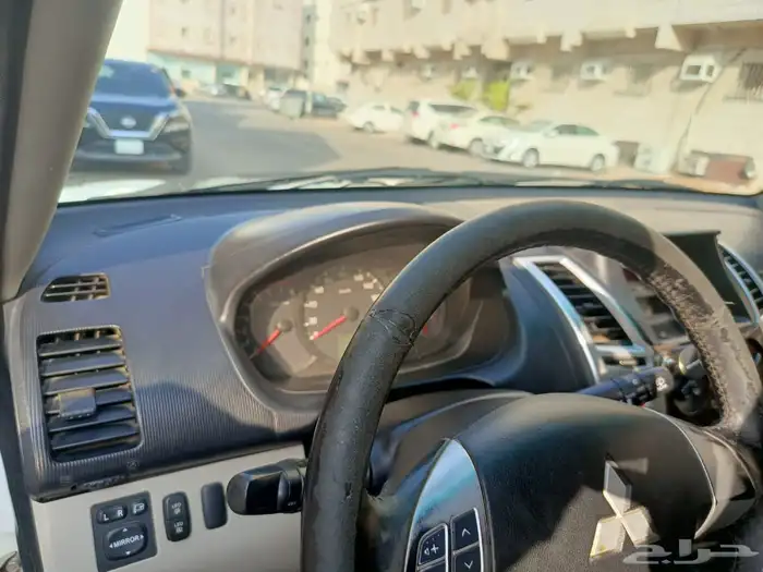 باجيرو سبورت 2012 1