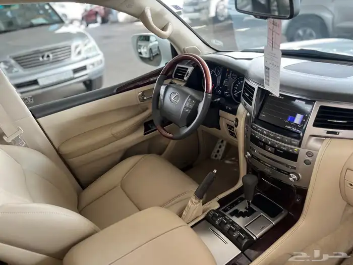 سعودي وكالة 2014.. Lexus 25