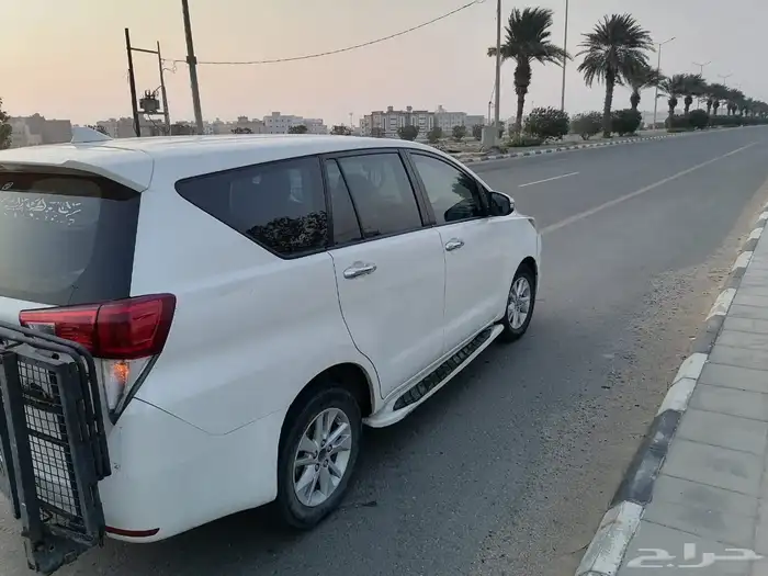 تويوتا انوفا للبيع مالك اول 1