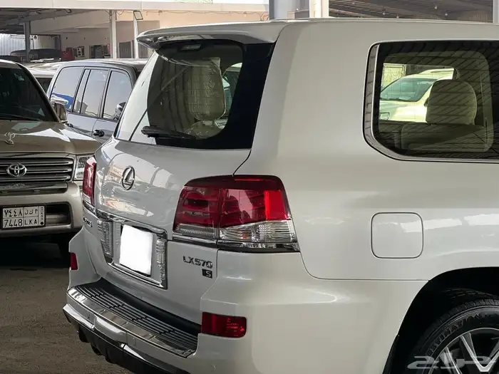 سعودي وكالة 2014.. Lexus 7