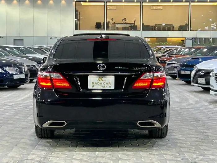لكزس - LS460 L - 2011 - ( بحاله ممتازه ) 32