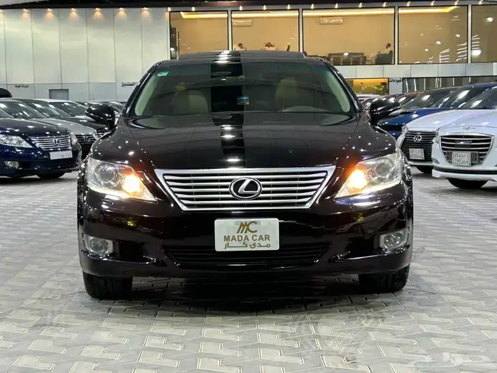 لكزس - LS460 L - 2011 - ( بحاله ممتازه ) 1