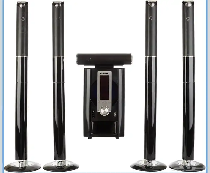 مكبر صوت مكون من 5 مكبرات ومضخم صوت لانظمة المسرح المنزلي من 6