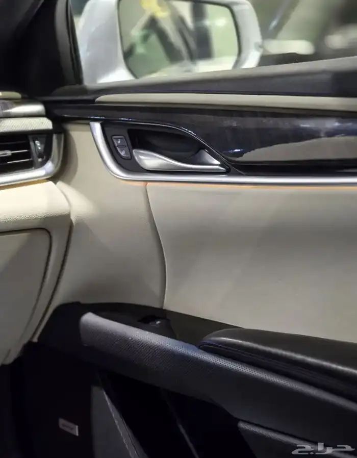كاديلاك XT5 تنفس طبيعي 6 سلندر بلاتينيوم 21