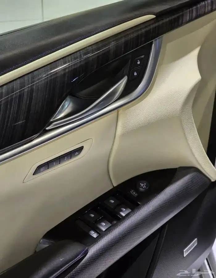 كاديلاك XT5 تنفس طبيعي 6 سلندر بلاتينيوم 16
