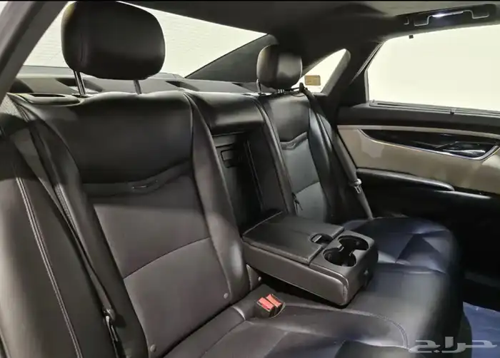 كاديلاك XT5 تنفس طبيعي 6 سلندر بلاتينيوم 22