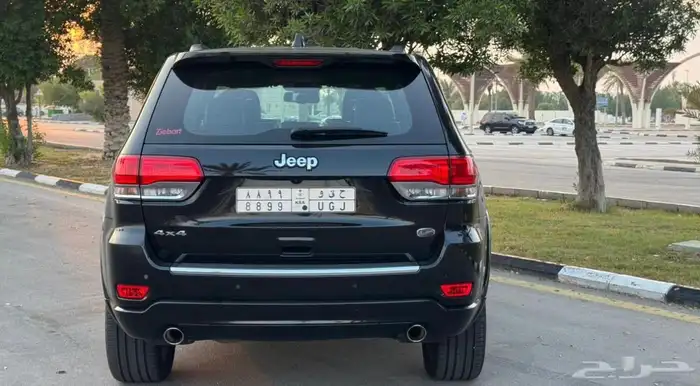 Grand Cherokee 15