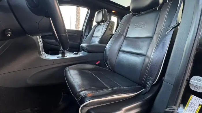 Grand Cherokee 5