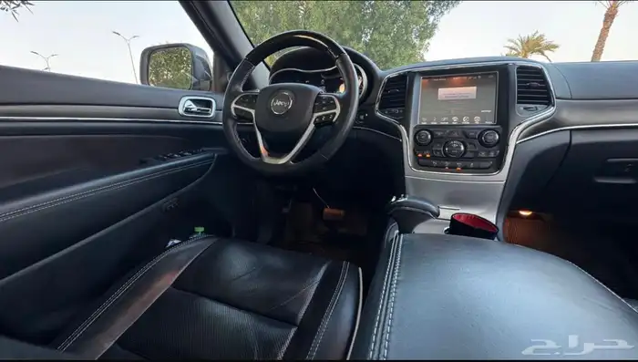 Grand Cherokee 13