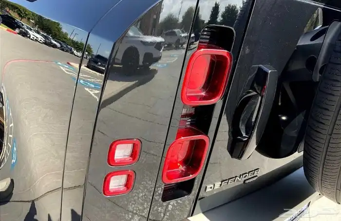 لاند روفر ديفندر 110 موديل 2023 Land Rover defender تم البيع 22