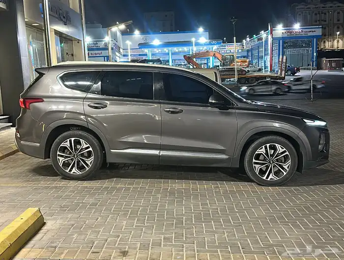 للبيع سنتافي 2020 فل كامل وكالة شرط 2