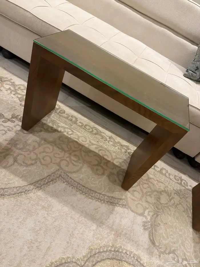 طاولات خدمة للبيع 1