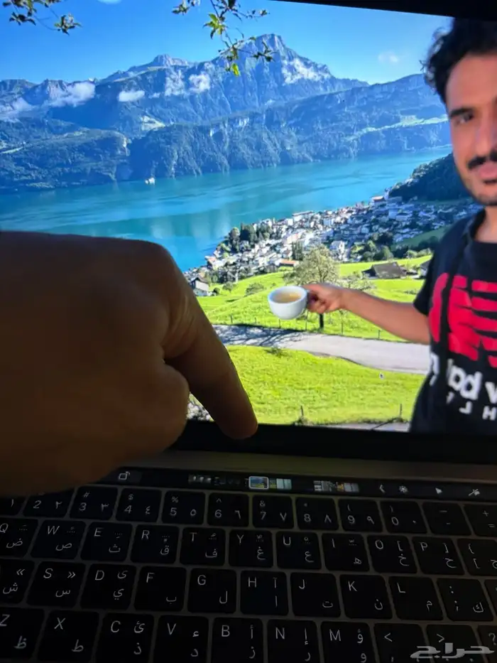 ماك بوك برو بحالة الوكالة 500 جيجا 50