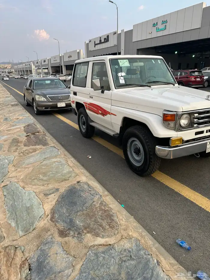 جيب ربع 2005 ماشي 98 الف السوم 50 4