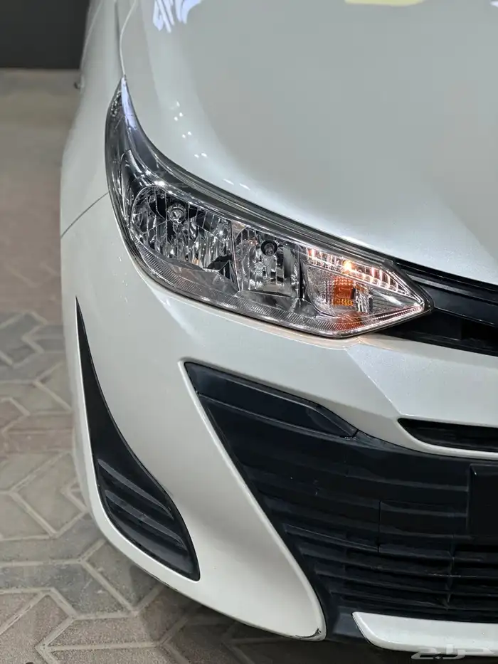 تويوتا يارس - 2020 - عداد 28 الف 7