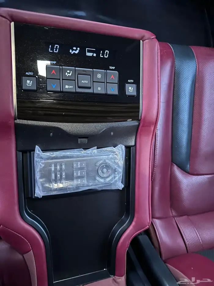 لكزس LX570 S 2018 وكالة 22