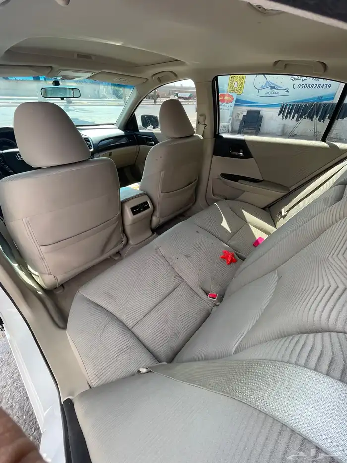 هوندا أكورد سبيشل 2017 ابيض لؤلؤي 7