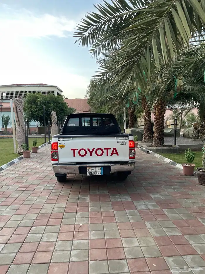 هايلوكس 2015 GLX 7