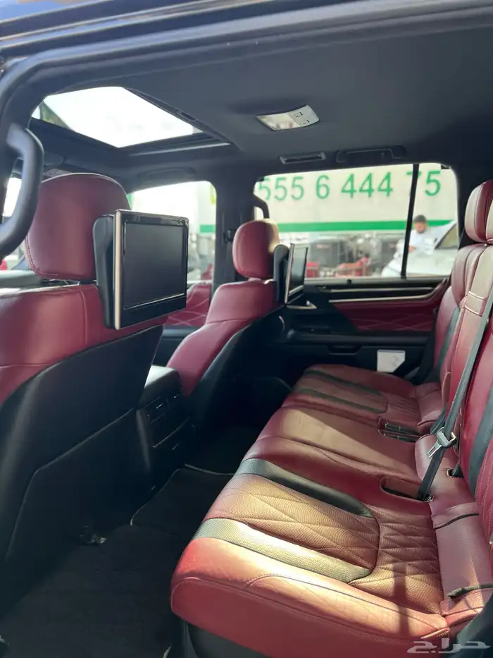 لكزس - LX570 - 2021 - بلاك اديشن - فل كامل 22
