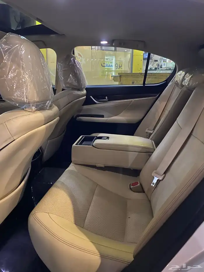 لكزس GS350 9