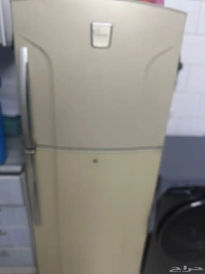 ثلاجة للبيع 0