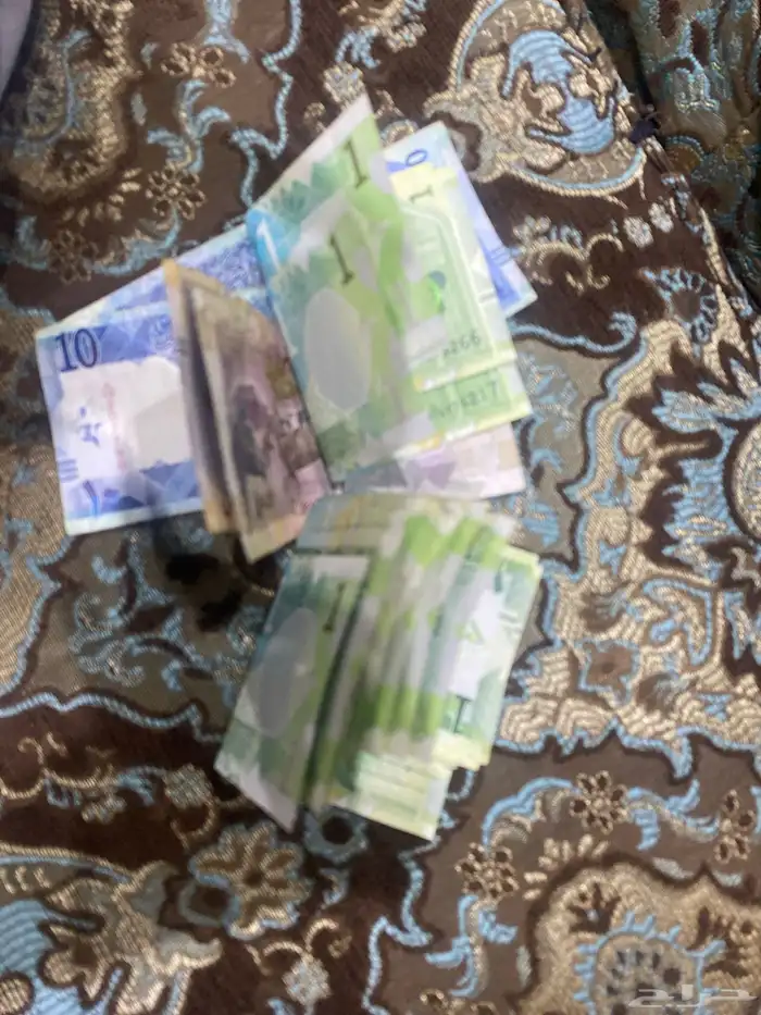 للبدل أموال قطريه بأموال سعوديه البدل مستعجل 1