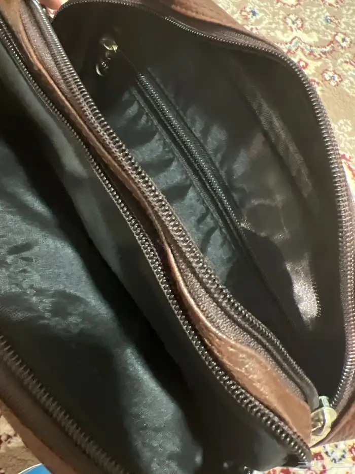 شنط جلد اصلي من صناعة الهند 1