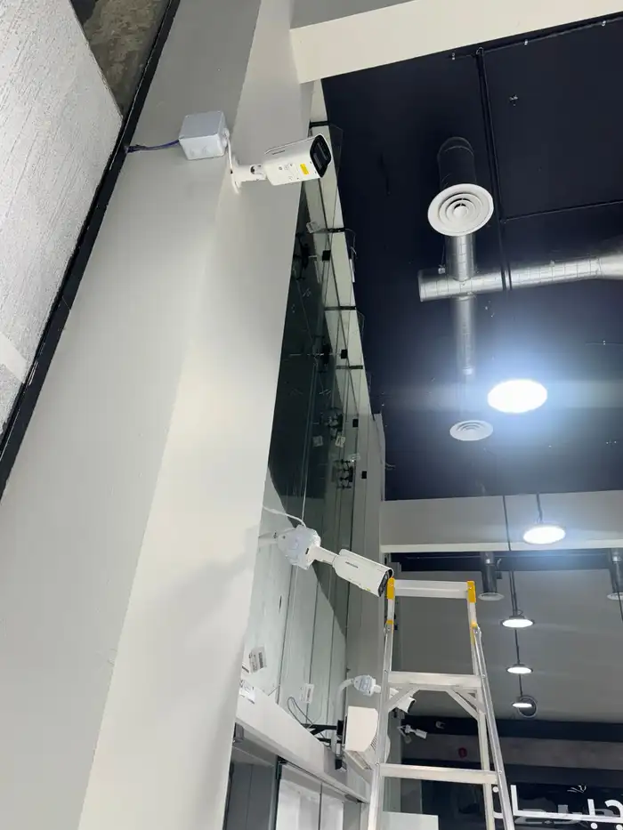 مؤسسه فاست لكاميرات المراقبه وانظمه الأمان 5