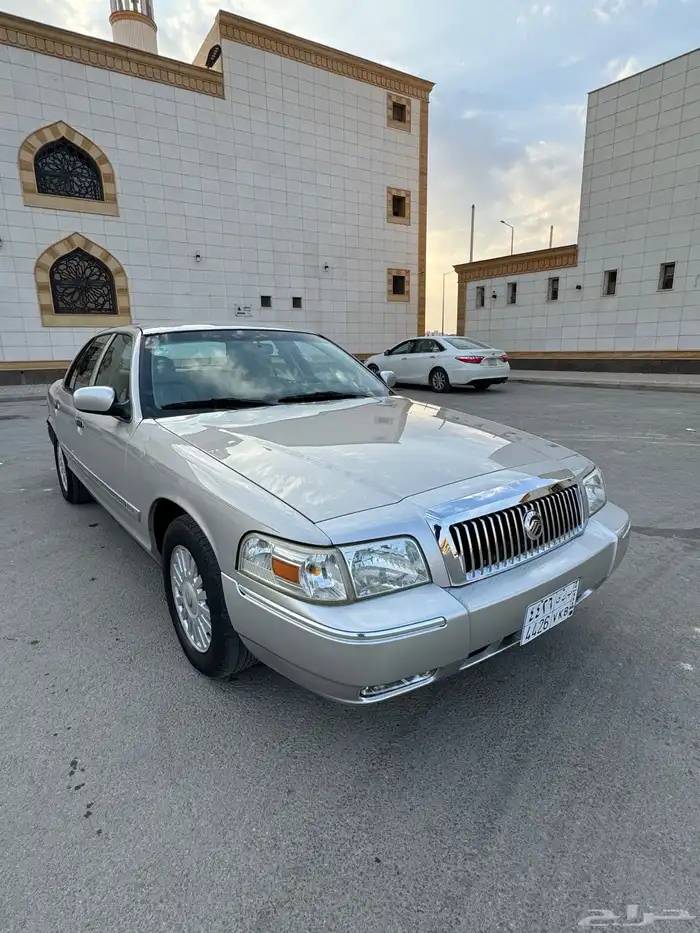 فورد جراند ماركيز 2008 سعودي 27