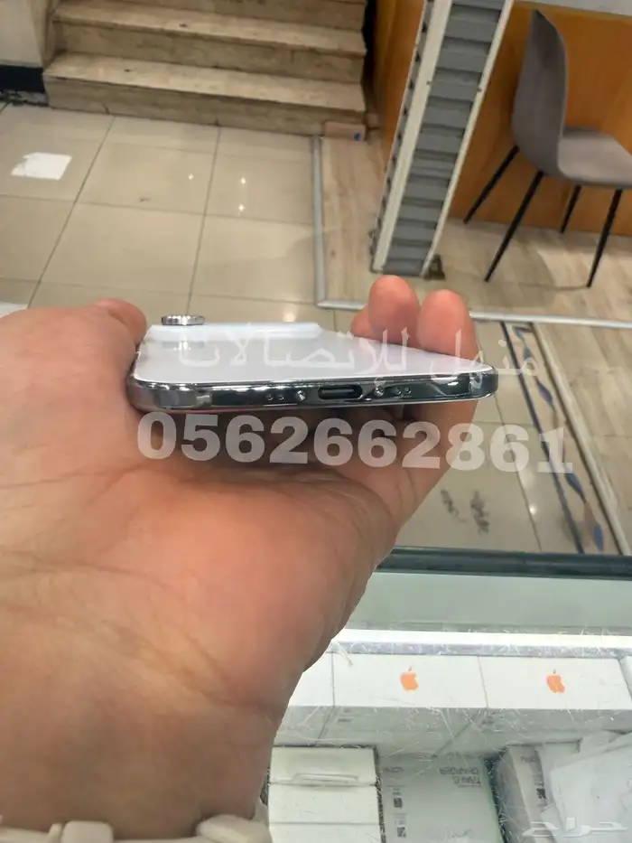 للبيع ايفون 17 اير 256 ابيض مستخدم 2